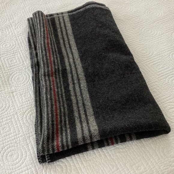 PENDLETON Eco-Wise Wool Throw Blanket  | Irving Charcoal 58x48 Washable - Picture 10 of 11